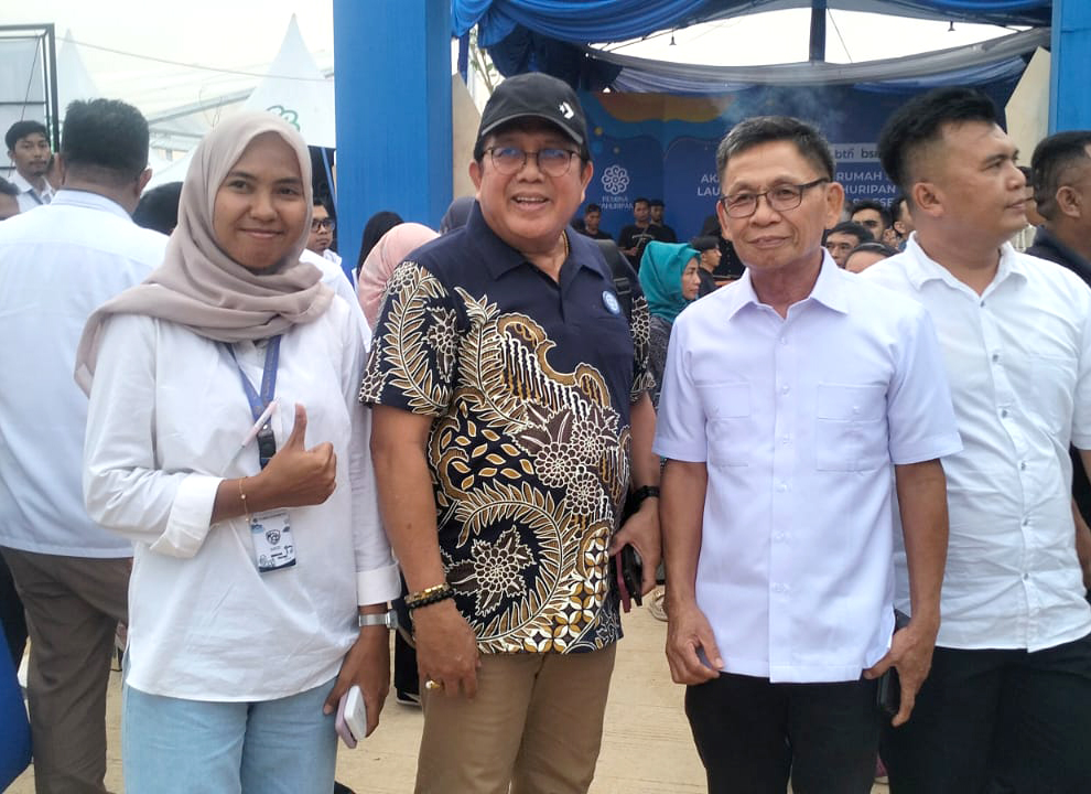 Menghadiri Lounching Program Gentengisasi oleh Pesona Kahuripan 12